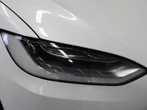 Used 2016 Tesla Model X 90D AWD/4WD image 27