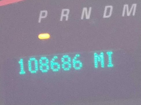 Used 2015 Chevrolet Express 3500 Extended w/ Smoker's Package image 7