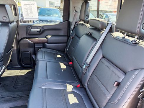 Used 2021 GMC Sierra 1500 Denali w/ Denali Ultimate Package AWD/4WD image 18