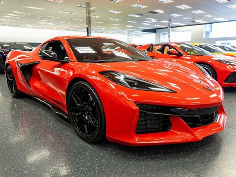 Used 2023 Chevrolet Corvette Z06 image 4