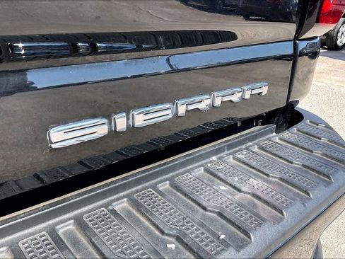 Used 2022 GMC Sierra 3500 Denali image 20