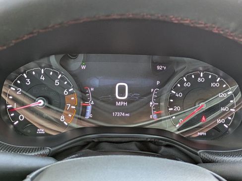 Used 2025 Jeep Compass Trailhawk image 30