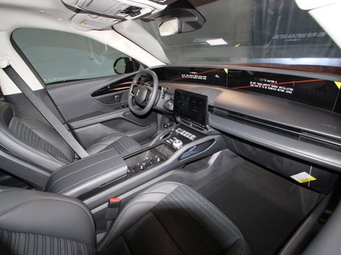 New 2026 Lincoln Nautilus Reserve image 21