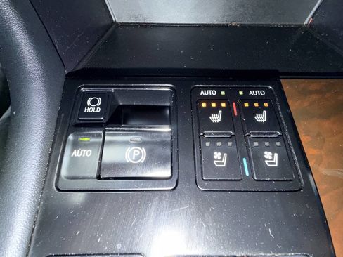 Used 2017 Lexus RX 350 Base AWD 4dr SUV image 36