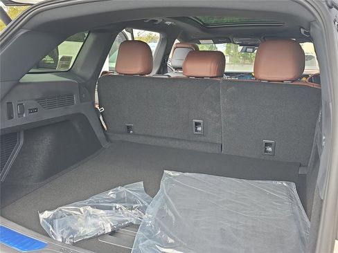 New 2026 Lincoln Nautilus Reserve image 25