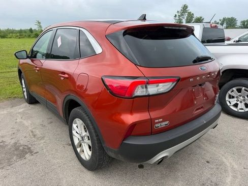 Used 2020 Ford Escape SE AWD/4WD image 8