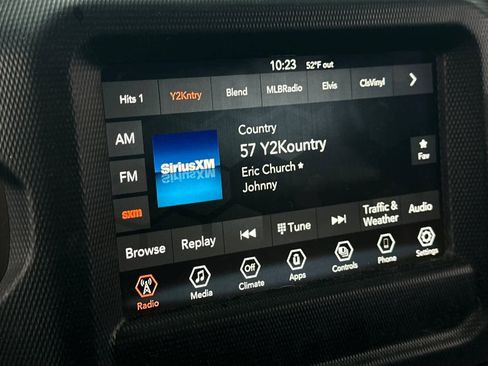 Used 2021 Jeep Gladiator Sport image 18