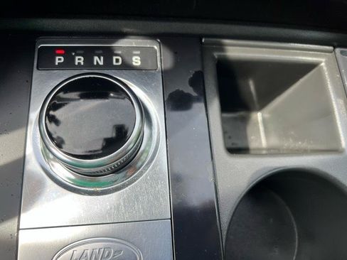 Used 2018 Land Rover Discovery SE AWD/4WD image 22