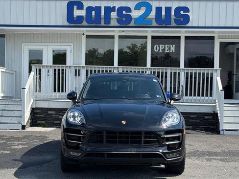Used 2018 Porsche Macan Turbo AWD/4WD image 10