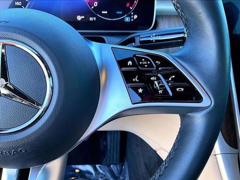 Used 2023 Mercedes-Benz C 300 4MATIC Sedan image 21