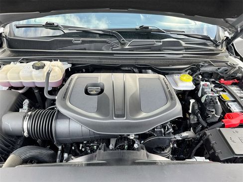 Used 2025 RAM 1500 Classic Warlock image 24