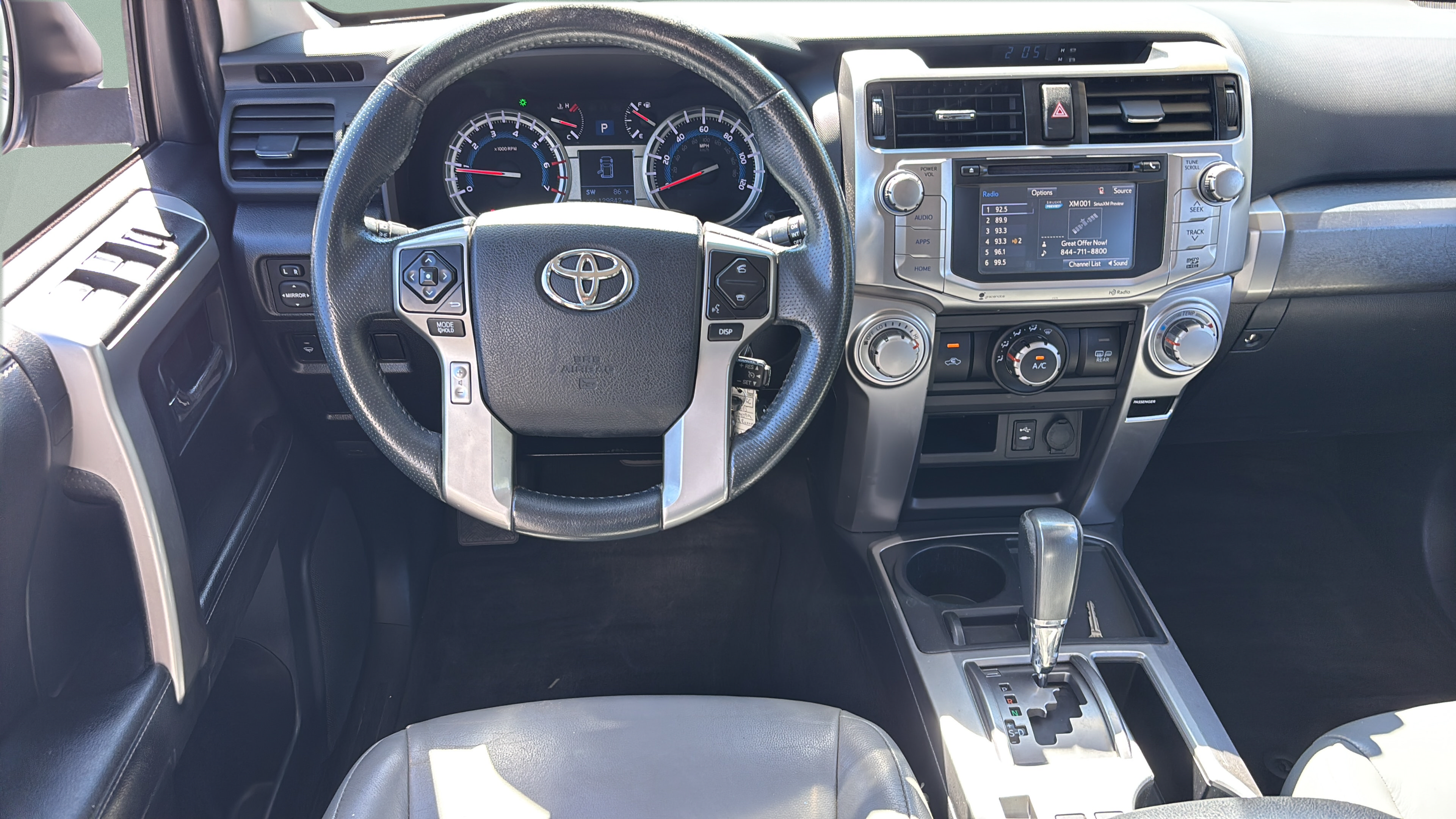 Used 2015 Toyota 4Runner SR5 RWD image 12