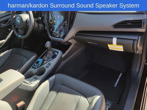 Certified 2025 Subaru Crosstrek 2.5i Limited w/ Crosstrek Mirror Package image 8