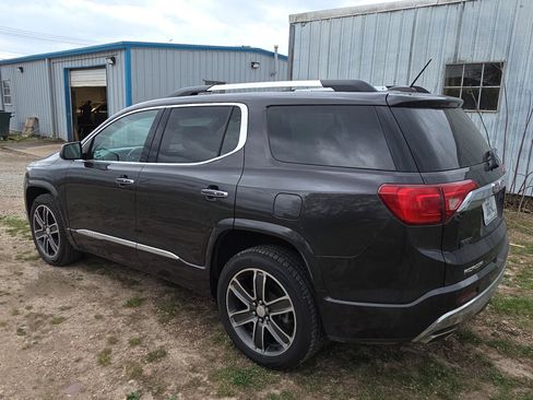 Used 2019 GMC Acadia Denali w/ Technology Package image 4