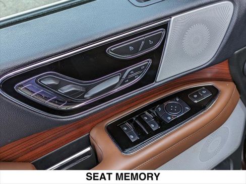Used 2024 Lincoln Navigator L Reserve image 22