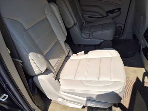 Used 2018 GMC Yukon XL Denali w/ Open Road Package AWD/4WD image 36