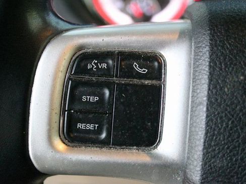 Used 2015 Dodge Grand Caravan SE w/ Quick Order Package 29E SE FWD image 9
