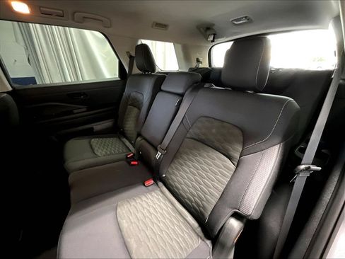 Used 2023 Nissan Pathfinder SV w/ Cargo Package AWD/4WD image 15