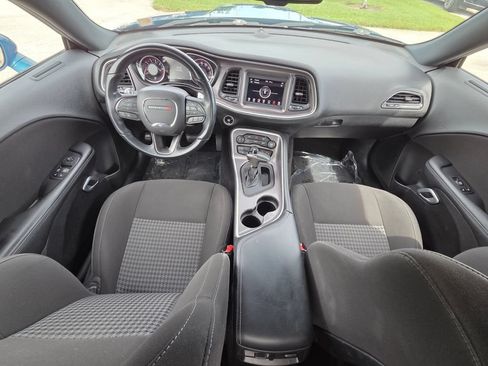 Used 2022 Dodge Challenger GT w/ Driver Convenience Group RWD image 19