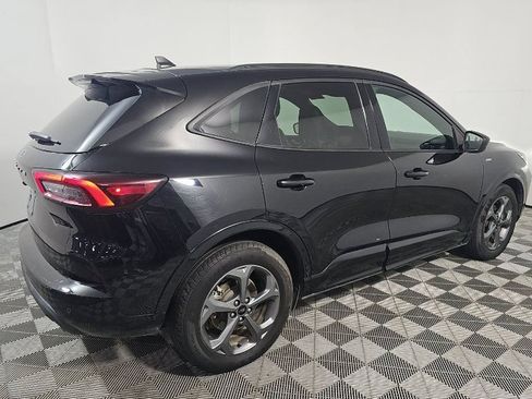 Used 2023 Ford Escape ST-Line w/ Tech Pack #1 FWD image 7