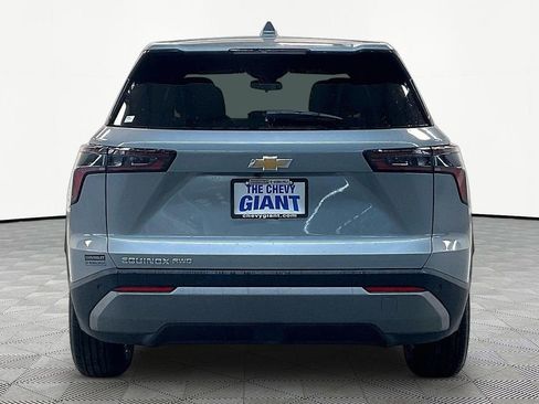 New 2026 Chevrolet Equinox LT AWD/4WD image 4