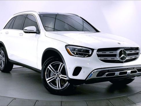 Used 2021 Mercedes-Benz GLC 300 4MATIC image 1