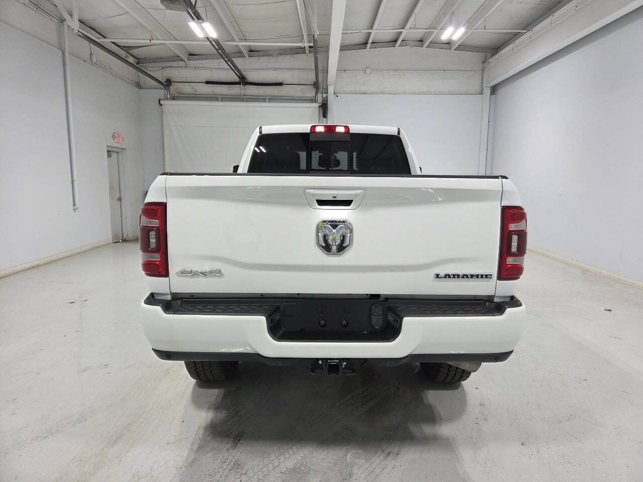 Used 2023 RAM 2500 Laramie AWD/4WD image 8