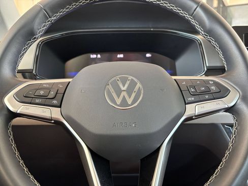 Used 2026 Volkswagen Taos S AWD/4WD image 25