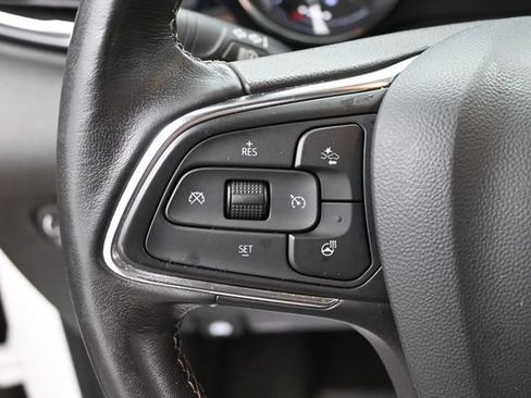 Used 2021 Buick Encore GX Essence w/ Experience Buick Package FWD image 28