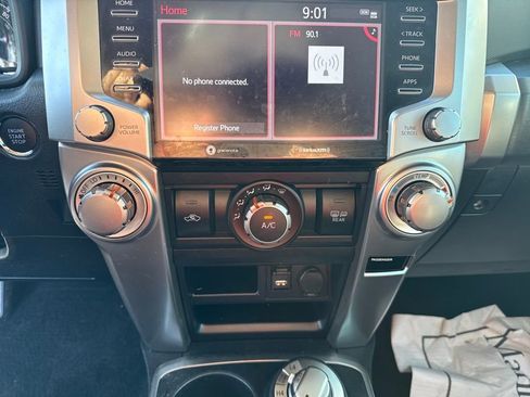 Used 2023 Toyota 4Runner SR5 image 21