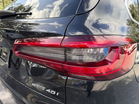 Used 2020 BMW X5 sDrive40i w/ Premium Package image 9