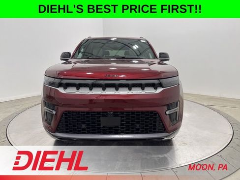 New 2026 Jeep Grand Wagoneer 4WD image 2