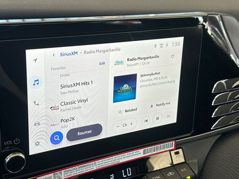 New 2026 Toyota Camry Hybrid FWD image 19