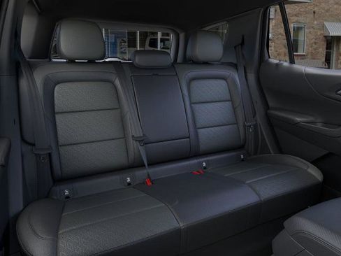 New 2026 Chevrolet Equinox LT w/ Convenience Package II image 17