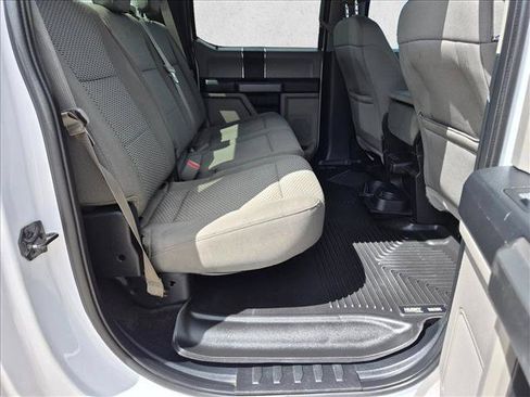 Used 2016 Ford F150 XLT AWD/4WD image 19