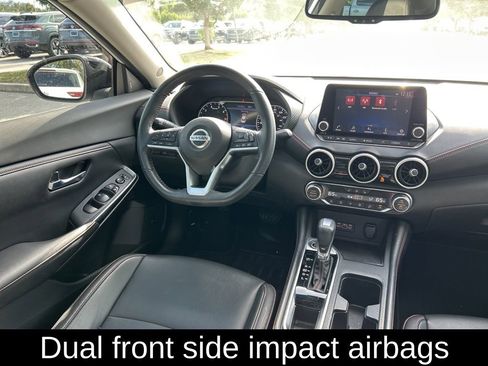 Used 2021 Nissan Sentra SR w/ SR Premium Package image 9