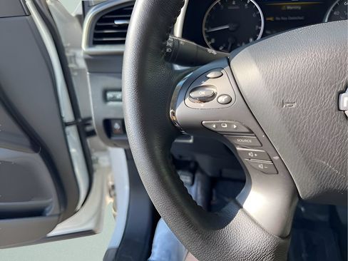 Used 2023 Nissan Murano SL AWD/4WD image 11