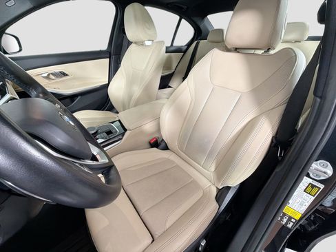 Certified 2023 BMW 330i xDrive Sedan w/ Premium Package image 21