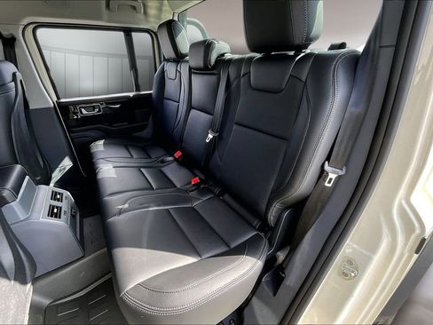 Used 2024 INEOS Grenadier image 21