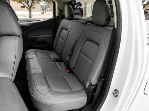 Used 2021 Chevrolet Colorado W/T w/ WT Convenience Package image 37