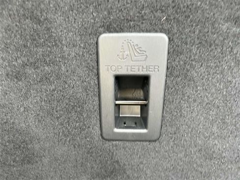 Used 2021 Ford Bronco Badlands image 8