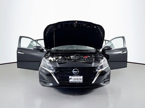 Used 2025 Nissan Altima 2.5 SV image 20