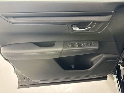 Used 2025 Honda CR-V LX image 21