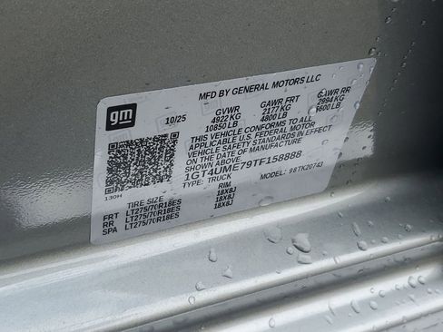 New 2026 GMC Sierra 2500 SLE w/ SLE Value Package; image 34