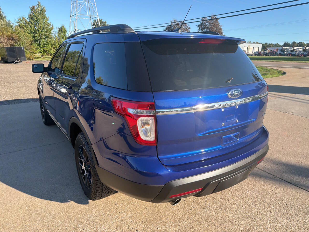 Used 2014 Ford Explorer 4WD image 5