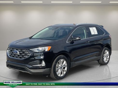 Certified 2022 Ford Edge Titanium AWD/4WD image 2