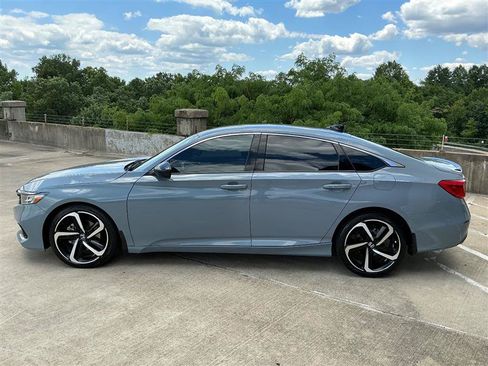 Used 2021 Honda Accord Sport Special Edition image 3