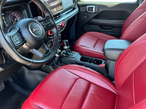 Used 2024 Jeep Wrangler Unlimited Rubicon 392 AWD/4WD image 12
