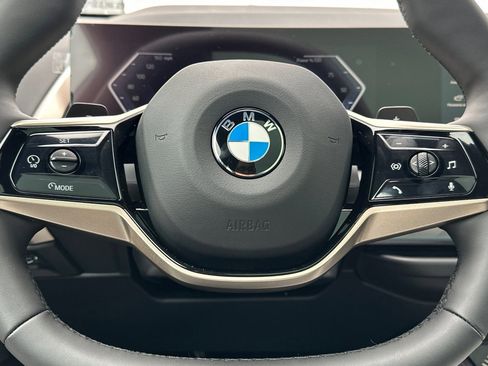 Used 2025 BMW X3 xDrive30i w/ Premium Package image 8