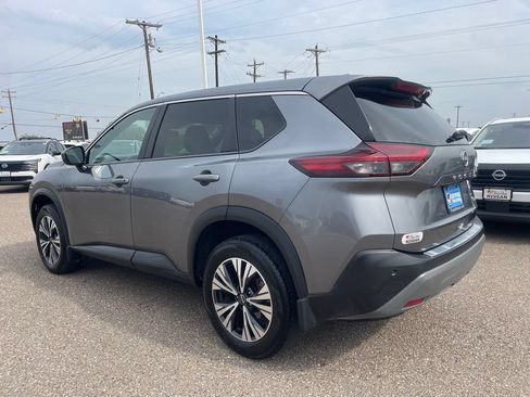 Certified 2023 Nissan Rogue SV FWD image 5